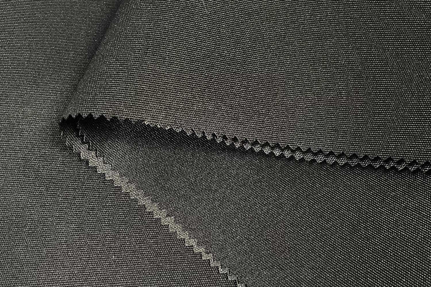 600D*900D/83T dengan PU bersalut